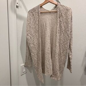 Women's Cream/White Cardigan